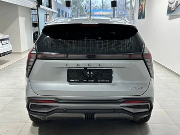 Geely Atlas, 2023г, передний привод, робот