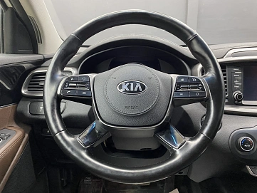 Kia , 2018г., полный привод, автомат