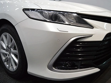 Toyota Camry, 2021г, передний привод, автомат