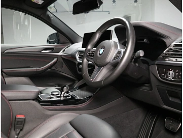 BMW X4, 2022г, полный привод, автомат