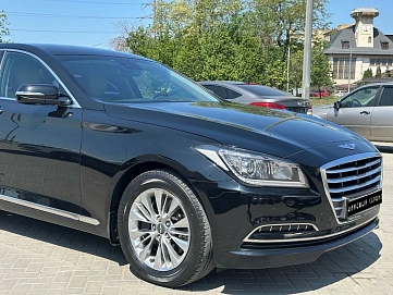 Hyundai Genesis, 2016г, задний привод, автомат