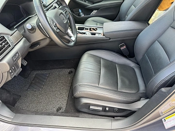 Honda Accord, 2019г, передний привод, вариатор