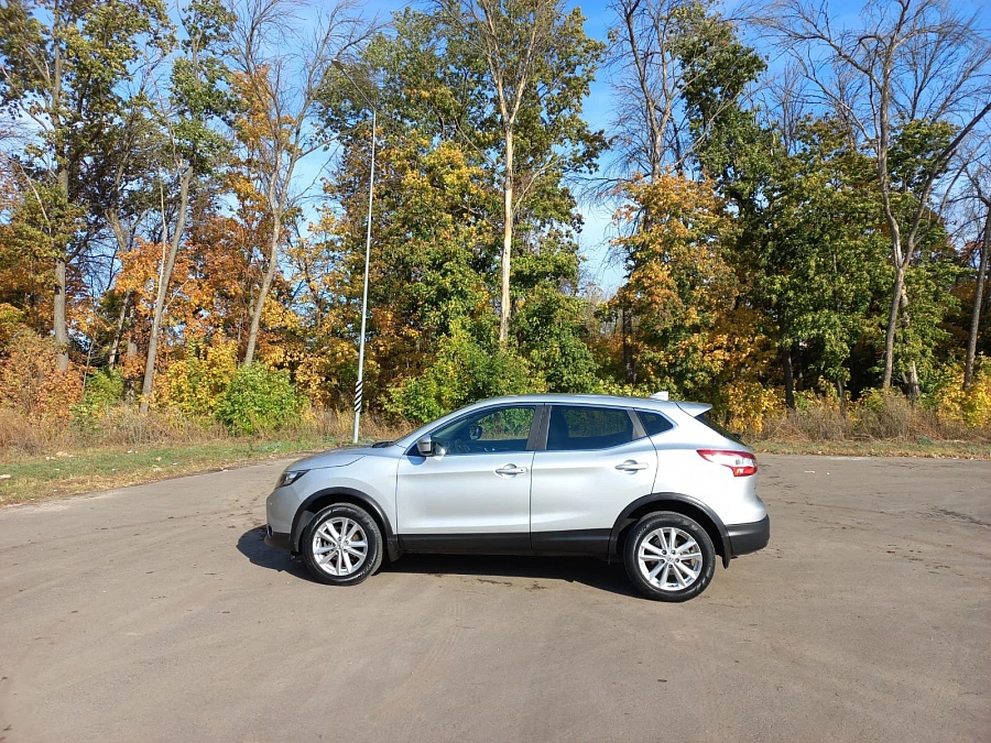 Nissan Qashqai, 2017г., передний привод, вариатор