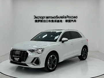 Audi Q3, 2022г, передний привод, робот