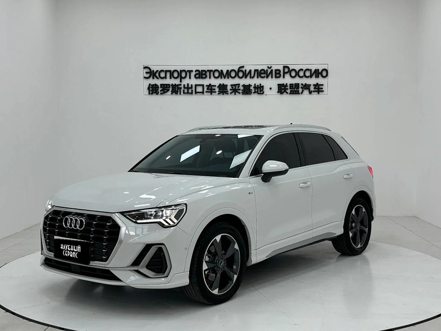 Audi Q3, 2022г., передний привод, робот