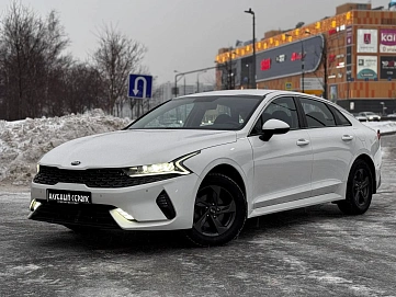 Kia K5, 2020г, передний привод, автомат