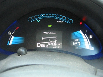 Nissan Leaf, 2015г, передний привод, автомат