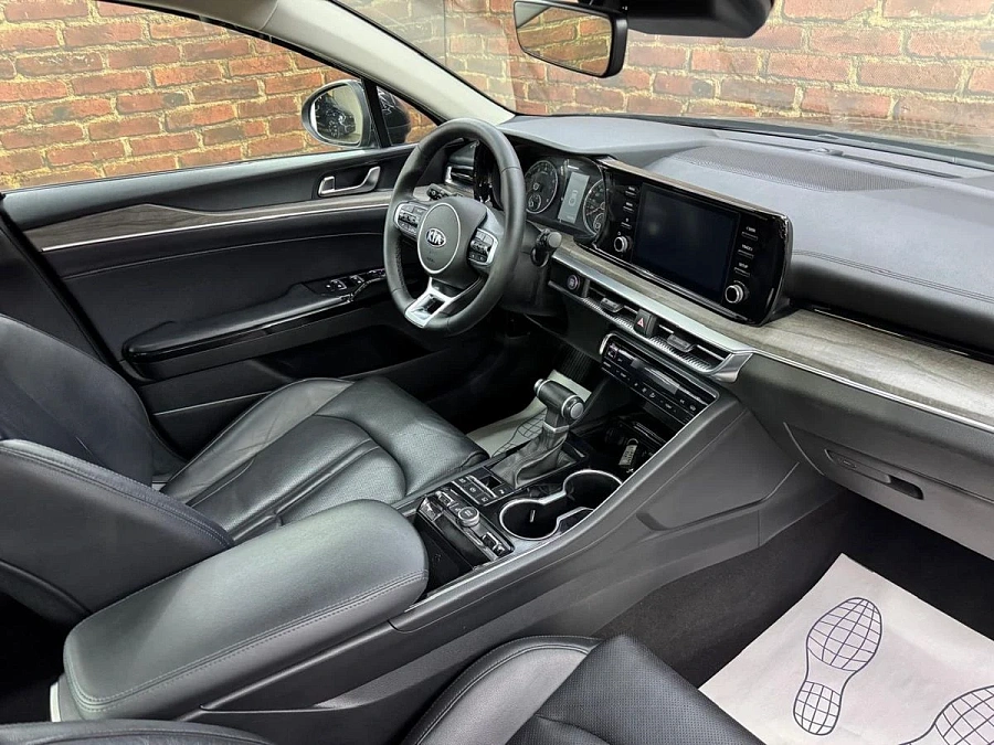 Kia K5, 2020г., передний привод, автомат