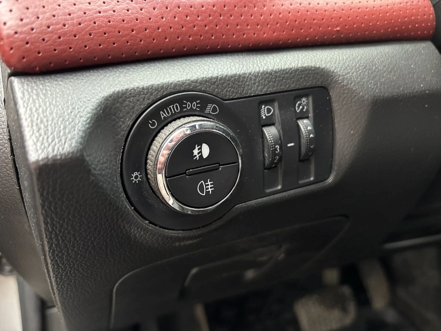 Chevrolet Cruze, 2012г., передний привод, автомат