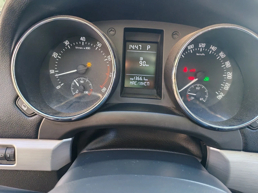 Skoda Yeti, 2015г., передний привод, автомат