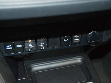 Toyota RAV4, 2014г, полный привод, вариатор