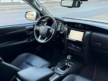 Toyota Fortuner, 2022г, полный привод, автомат