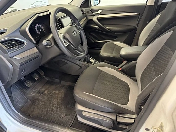 Lada (ВАЗ) Vesta, 2023г, передний привод, механика