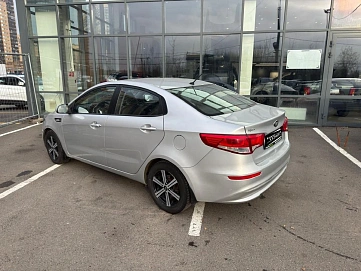 Kia Rio, 2015г, передний привод, механика