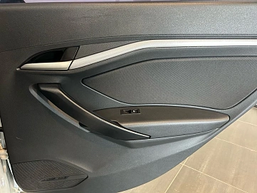 Lada (ВАЗ) Vesta, 2019г, передний привод, механика