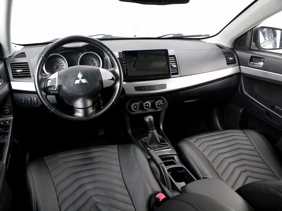 Mitsubishi Lancer, 2007г., передний привод, механика
