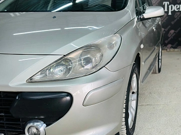 Peugeot 307, 2006г, передний привод, автомат