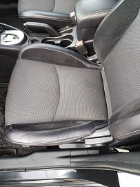 Citroen C-Crosser, 2011г, передний привод, вариатор