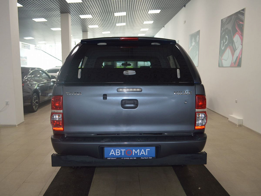 Toyota Hilux, 2012г., полный привод, автомат