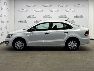 Volkswagen Polo, 2020г., передний привод, механика