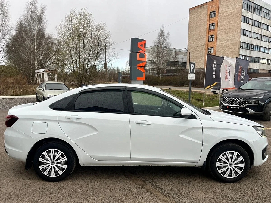 Lada (ВАЗ) Vesta, 2023г., передний привод, механика