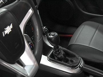 Chevrolet Cruze, 2013г, передний привод, механика