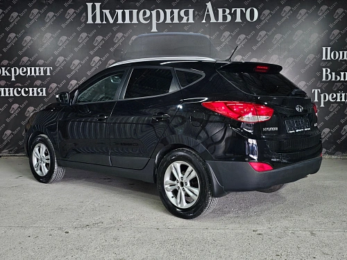 Hyundai ix35, 2012г, передний привод, автомат