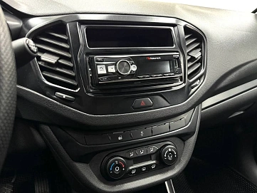 Lada (ВАЗ) Vesta, 2021г, передний привод, механика