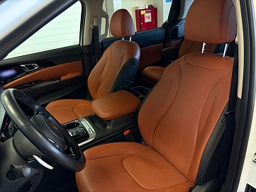 Kia Carnival, 2021г, передний привод, автомат