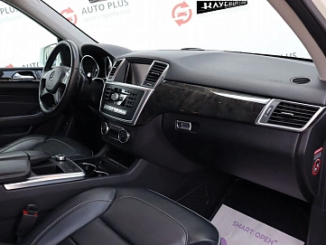 Mercedes-Benz M-Класс, 2013г, полный привод, автомат