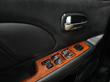 Hyundai Sonata, 2006г, передний привод, автомат