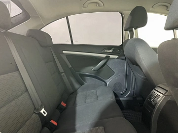 Skoda Octavia, 2012г, передний привод, механика