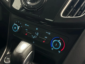 Ford Focus, 2016г, передний привод, робот