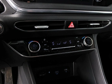 Hyundai Sonata, 2021г., передний привод, автомат