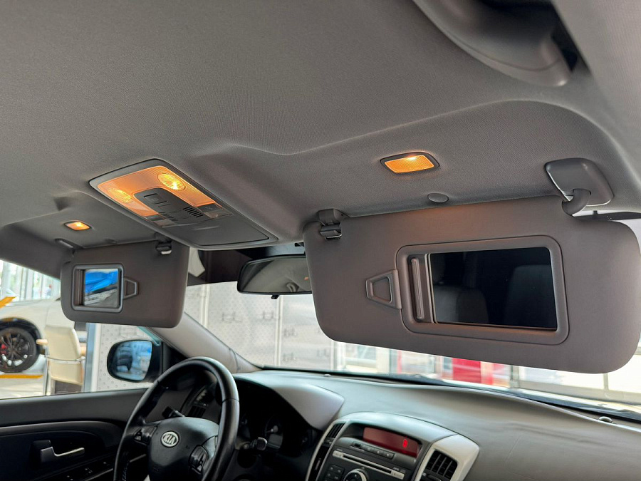 Kia Ceed, 2012г., передний привод, автомат