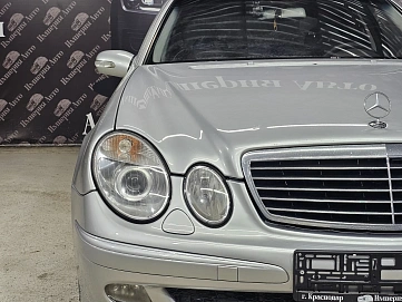 Mercedes-Benz E-Класс, 2004г, задний привод, автомат