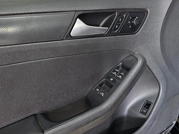 Volkswagen Jetta, 2013г, передний привод, автомат