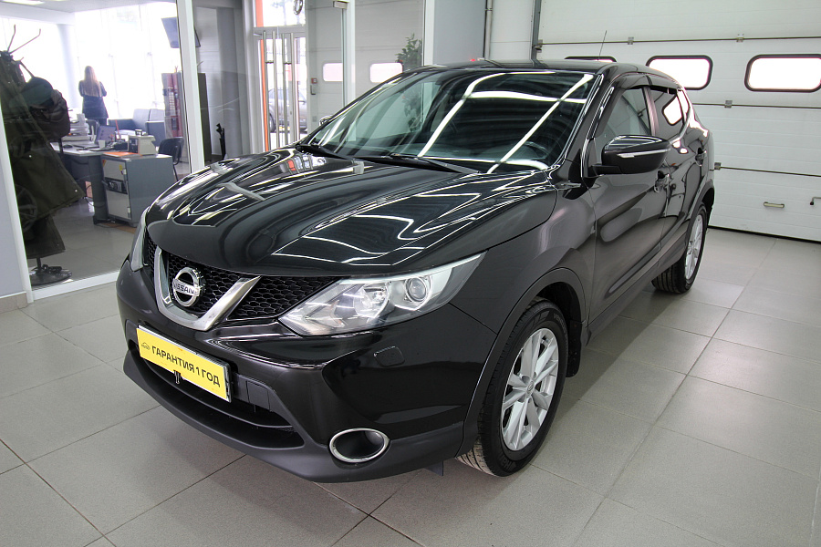 Nissan Qashqai, 2014г., передний привод, вариатор