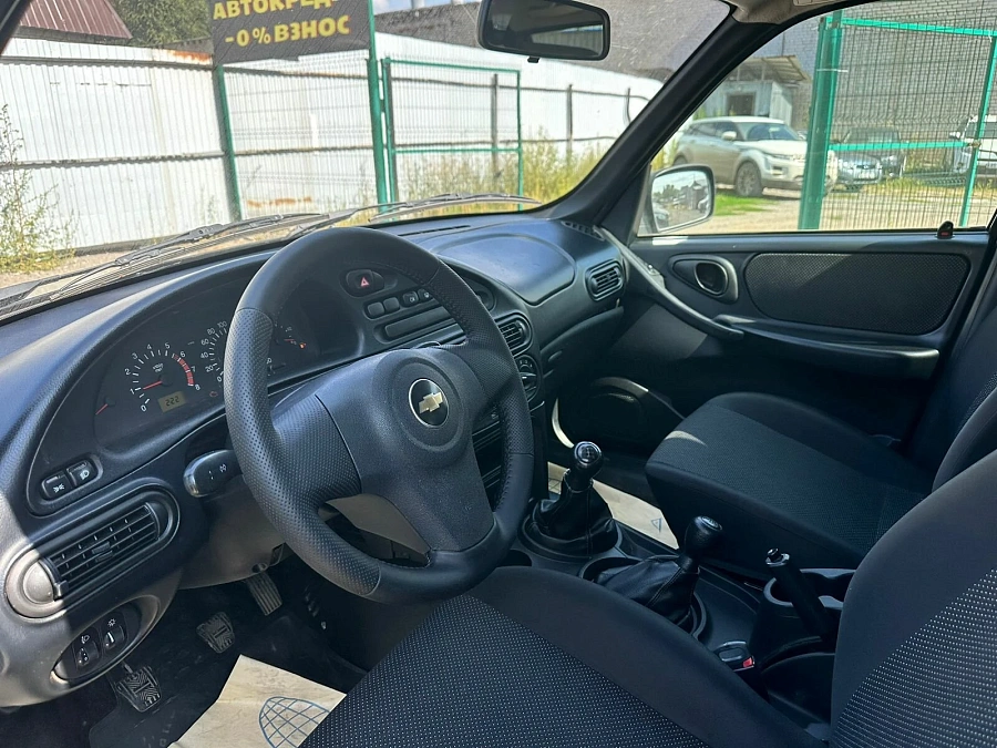 Chevrolet Niva, 2017г., полный привод, механика