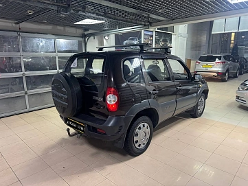 Chevrolet Niva, 2009г, полный привод, механика