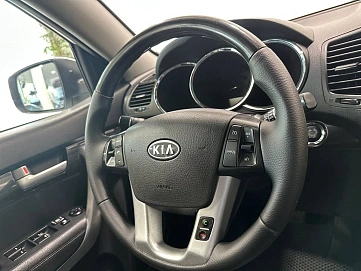 Kia Sorento, 2011г, полный привод, автомат