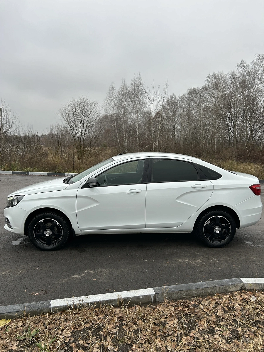 Lada (ВАЗ) Vesta, 2019г., передний привод, механика