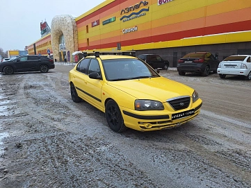 Hyundai Elantra, 2004г, передний привод, автомат