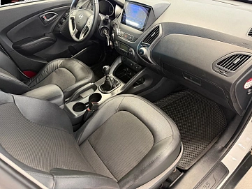 Hyundai ix35, 2014г., передний привод, механика