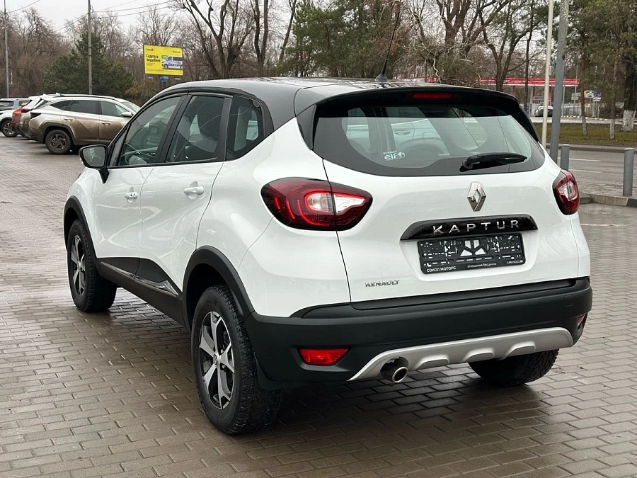 Renault Kaptur, 2018г., передний привод, вариатор