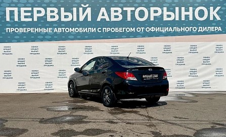Hyundai Solaris, 2014г, передний привод, автомат