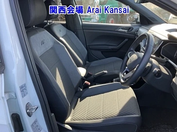 Volkswagen T-Cross, 2022г, передний привод, робот