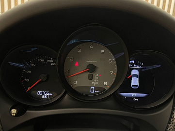 Porsche , 2019г., полный привод, робот