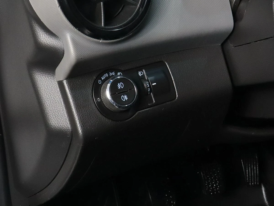 Chevrolet Aveo, 2013г., передний привод, механика