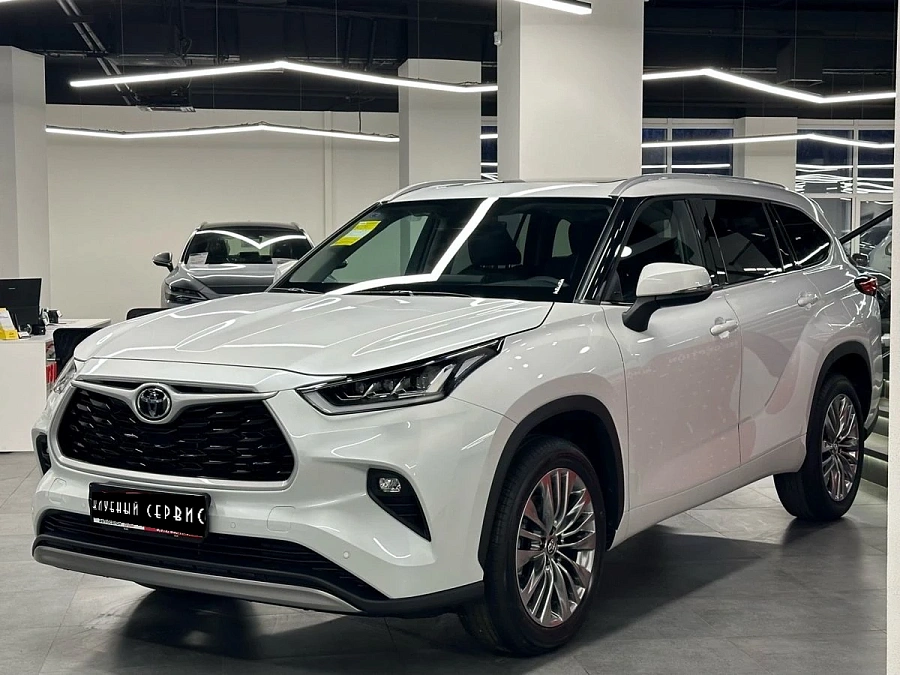 Toyota Highlander, 2025г., полный привод, автомат